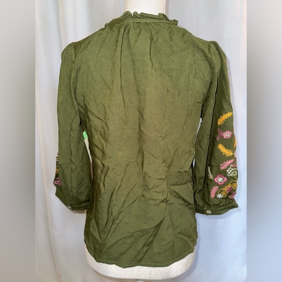 Fig & Flower Anthropologie font tie Embroidered 3/4 Sleeve Top Size PL NWT - Picture 3 of 13